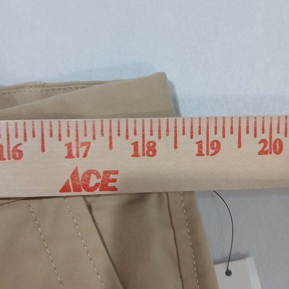 Talbots Pants Womens Size 14P NWT Supersoft Khaki Chino Ankle Relaxed - Picture 9 of 13